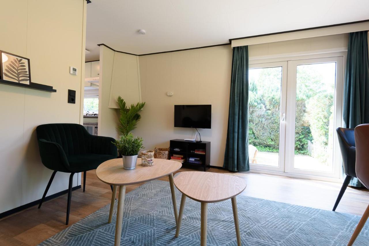 Chalet Met Eigen Tuin Aan De Veluwse Bosrand Putten Dış mekan fotoğraf